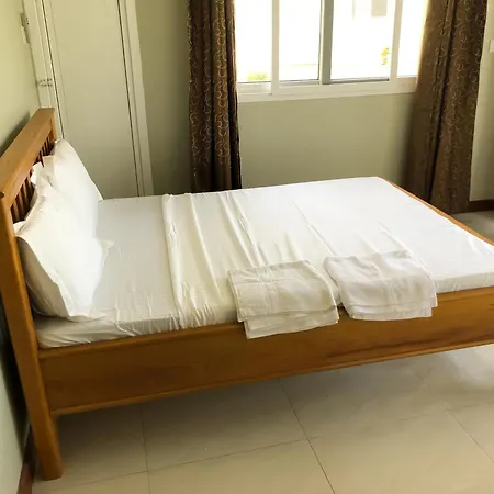 Manolo Apartment